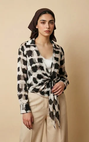 بلوز زنانه چهارخانه گره‌ای با یقه کلاسیک باز نوادو کد 404112061728 - Image 3