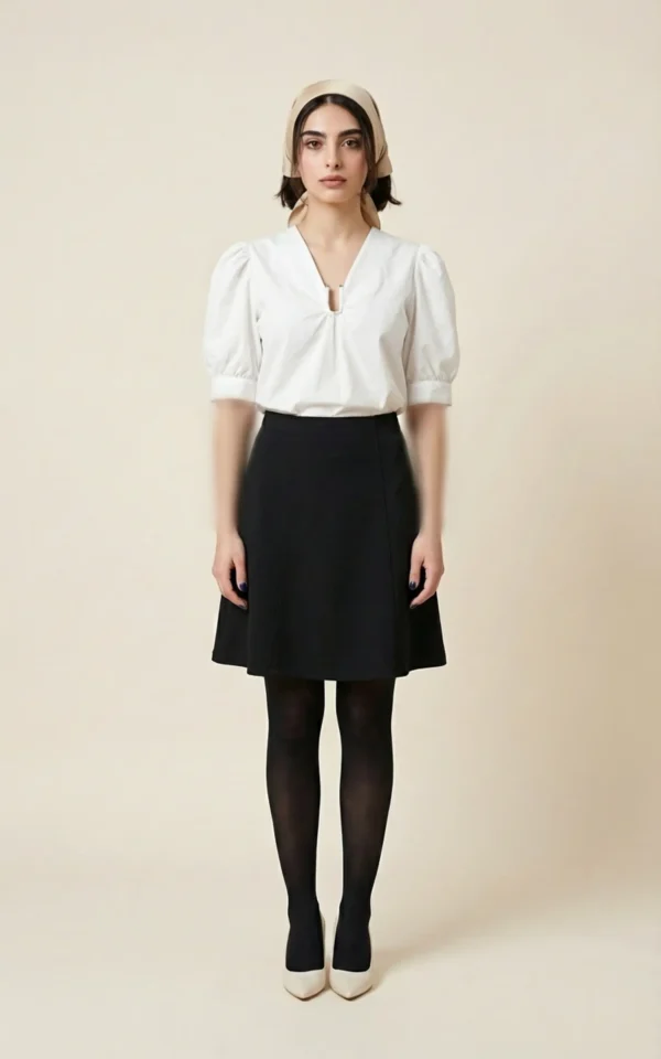 بلوز زنانه سفید آستین کوتاه پاییز-زمستانه نوادو