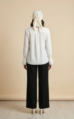 بلوز زنانه سفید با یقه کراواتی پهن و آستین‌های بلند نوادو کد 404112221572 - Image 3