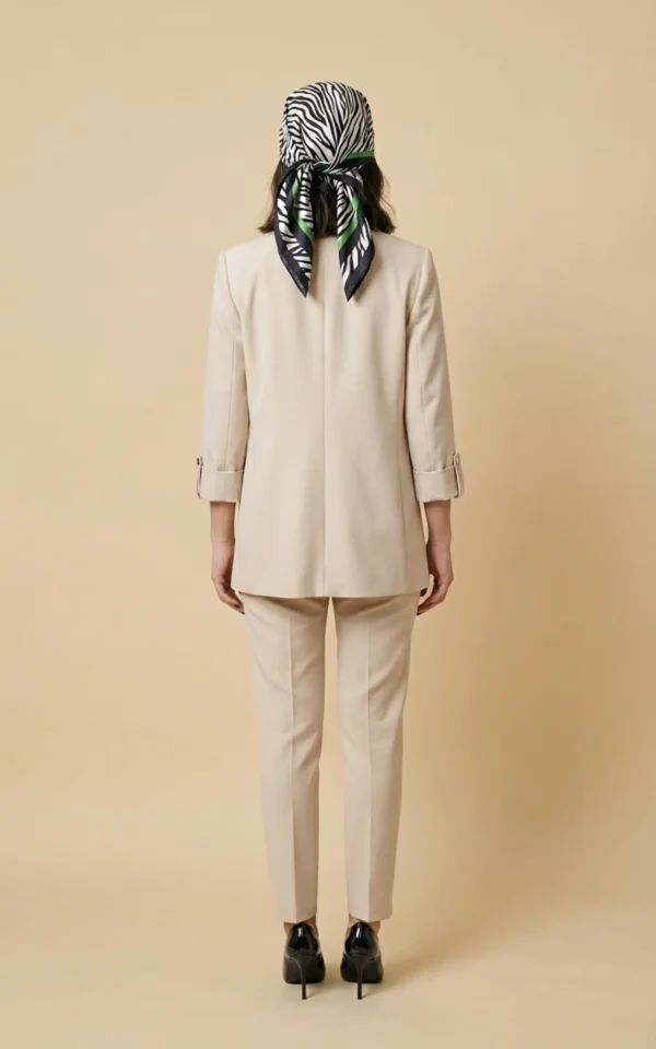 کت زنانه کرم جلوباز با یقه انگلیسی نوادو کد 404113121801 - Image 4