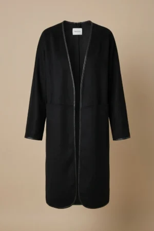 کت زنانه مشکی شیک مدل مانتو شیک پاییز-زمستانه برند نوادو