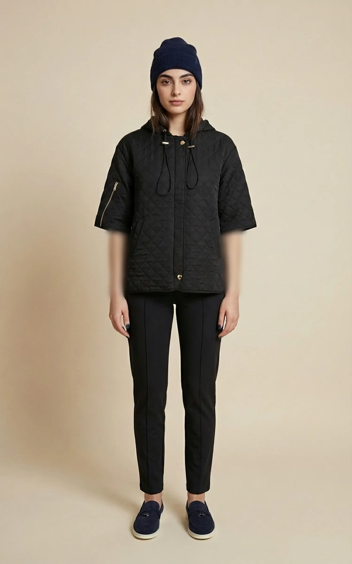 W-404132041604-1 بارانی زنانه آستین سه ربع پاییز-زمستانه مشکی برند نوادو