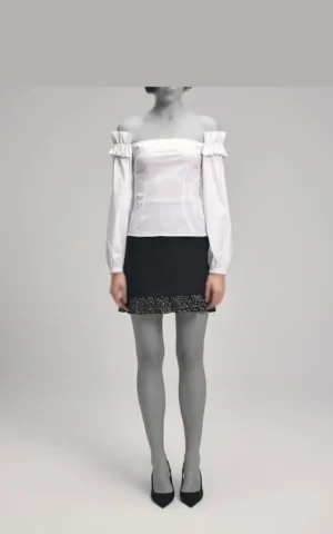 بلوز یقه قایقی سفید با آستین‌های آف-شولدر برند آدل adL کد 13043410000 - Image 4