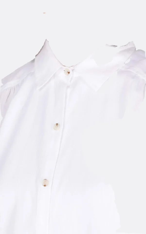 شومیز زنانه دکمه‌دار آستین بلند برند Colin's با طراحی شیک و استایل خاص از نمای یقه