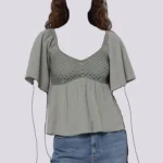 بلوز زنانه یقه هفت آستین کوتاه با قسمت جلوی بافتدار برند Colin’s کد cl1074577 بلوز زنانه یقه هفت آستین کوتاه با قسمت جلوی بافتدار برند Colin’s کد cl1074577