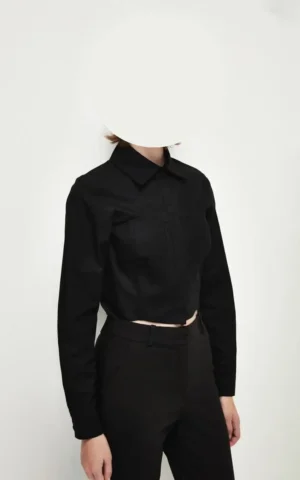 شومیز زنانه کوتاه آستین بلند adL با رنگ مشکی از نمای پهلو