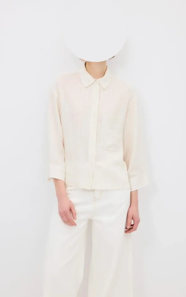 نمای روبرو شومیز زنانه راه راه adL رنگ بژ