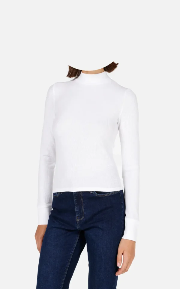 بلوز زنانه آستین بلند سفید Colin's با طراحی ساده و شیک