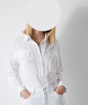 شومیز زنانه سفید آستین بلند برند Ipekyol مناسب استایل رسمی | از نمای نزدیک