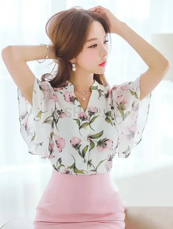 بلوز زنانه گلدار