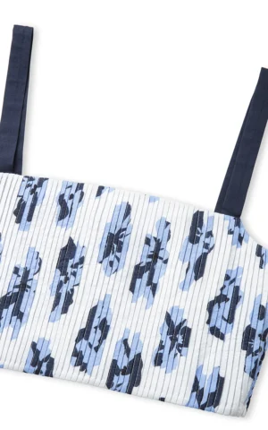 بلوز زنانه آبی-سفید طرح‌گل آستین بندی خنک ایپکیول